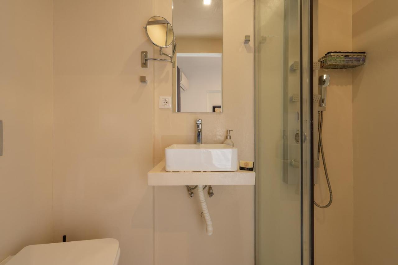 Dema Luxury Suites - Lekka E3 Αθήνα Εξωτερικό φωτογραφία